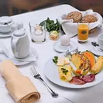 מלון Zum Hirsch Romhild