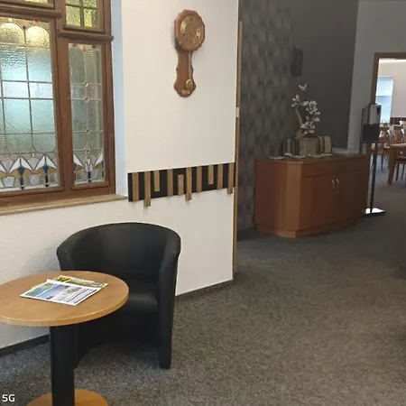 Hotel & Restaurant Zum Hirsch Romhild